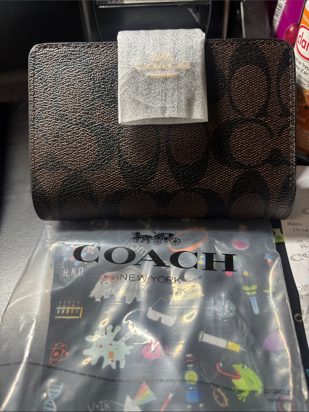 NIB LCoach Brown Signature Canvas Continental Wallet with Black Accents